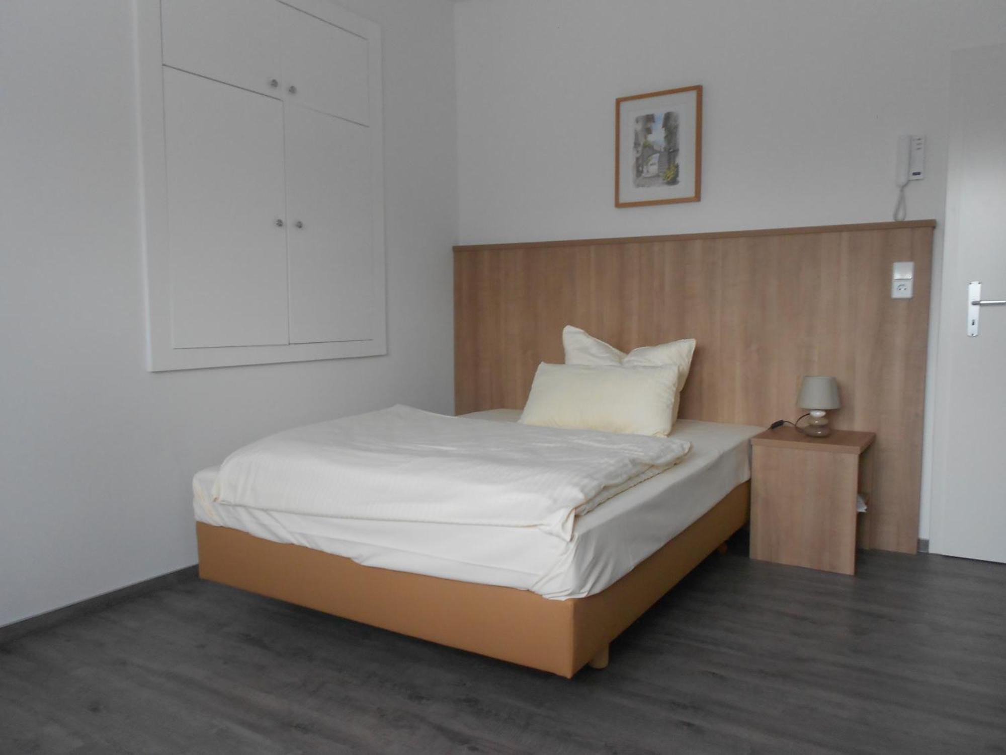 Apartment-Pension Schwalbennest Herzogenaurach Quarto foto